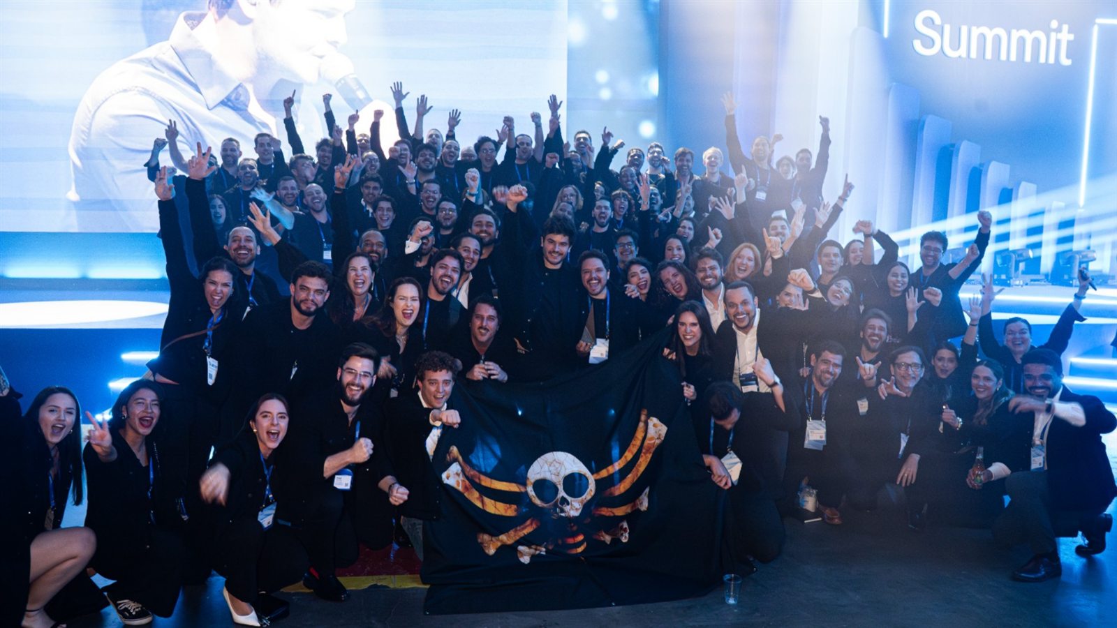 Membros da comunidade AUVP reunidos em um evento